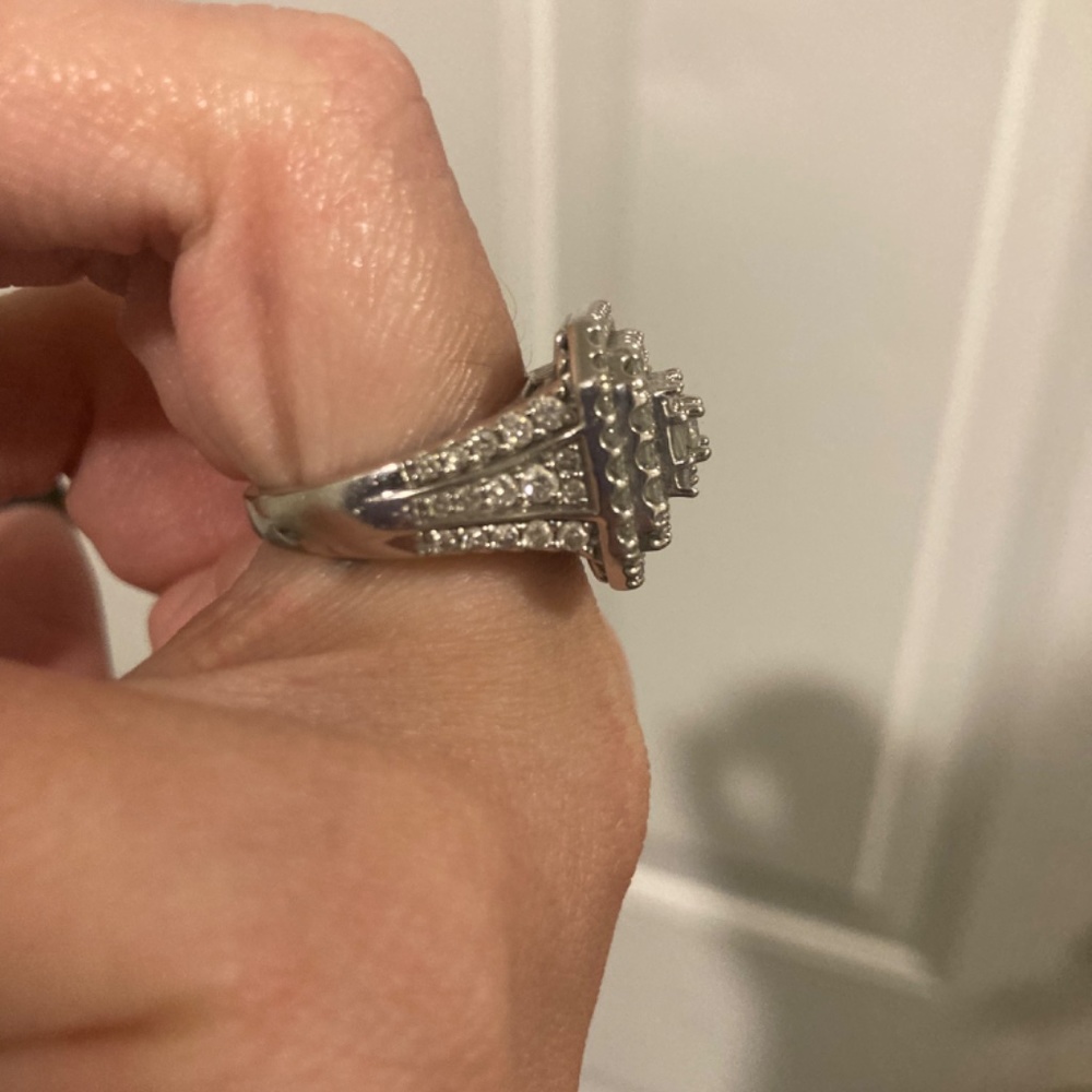 *SOLD* - Picture 2 of 6